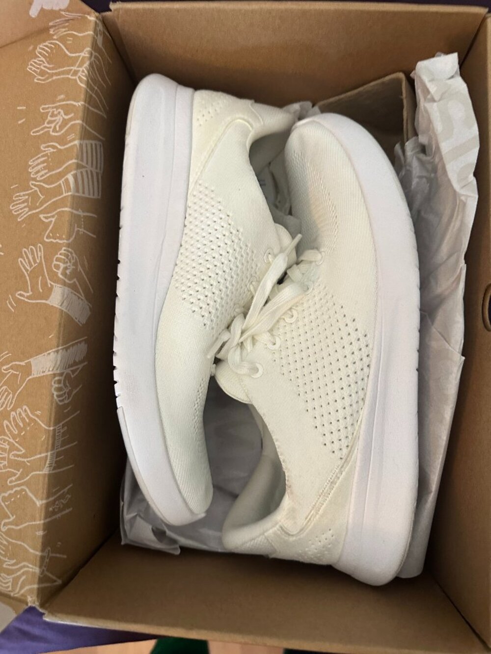 Kizik Lima White Comfort Lace Up Women's Athletic Sneakers Low Top
